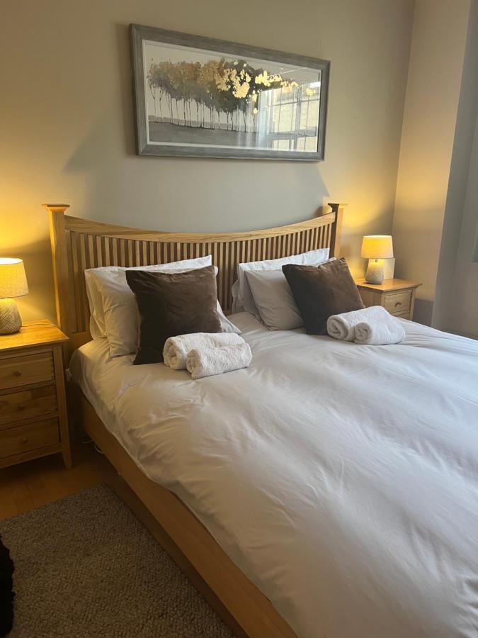 2 Bedroom Apartment Just Off Kings Road Londres Extérieur photo